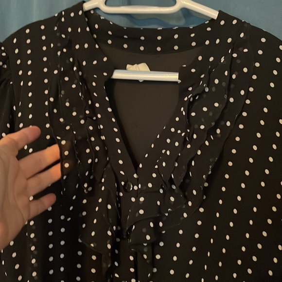 EUC pencil dress with belt and ruffled neckline - Picture 2 of 8